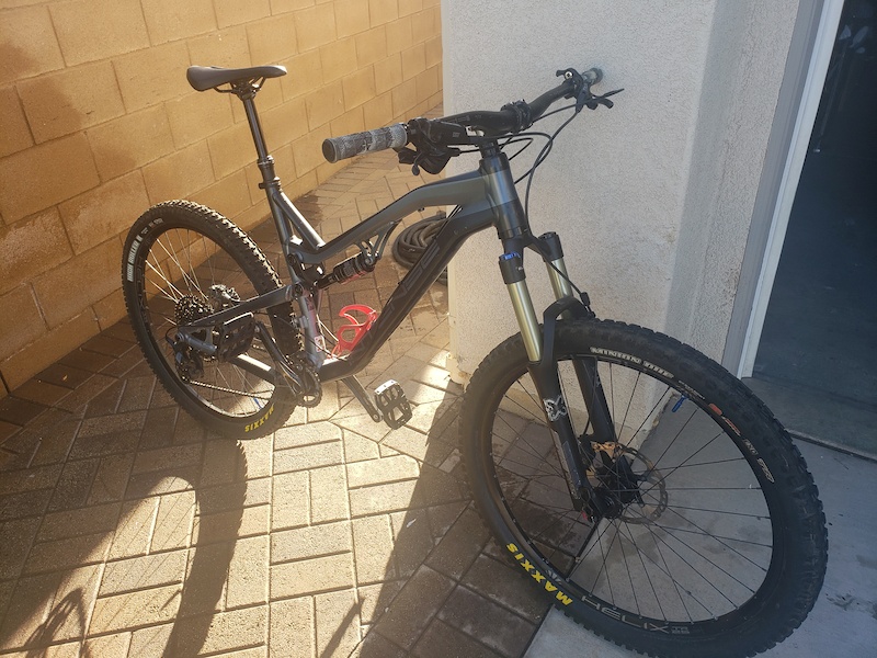 2017 Mountain bike Intense For Sale
