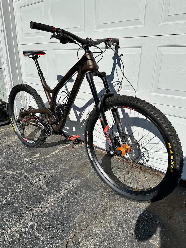 evil wreckoning frame weight