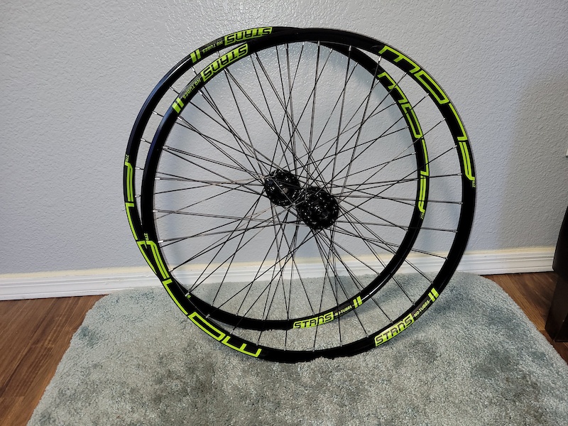 stan's notubes ztr flow ex 29 wheelset