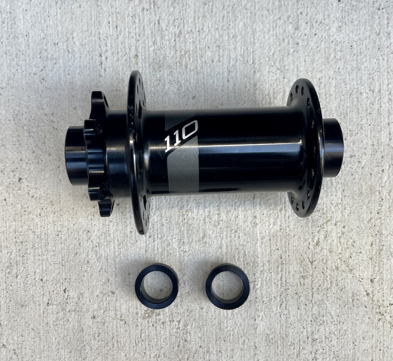 2021 Roval 20x110mm Boost 32 Hole Hub w/ 15mm Adapters For Sale