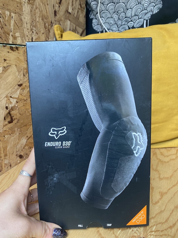 2022 Fox Enduro Elbow Sleeves For Sale