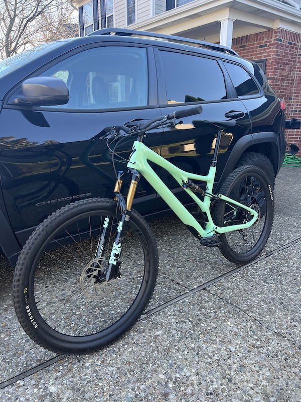 specialized stumpjumper pro carbon