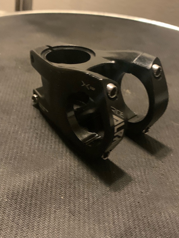 Ride Alpha Stem 31.8, 40mm reach new condition For Sale