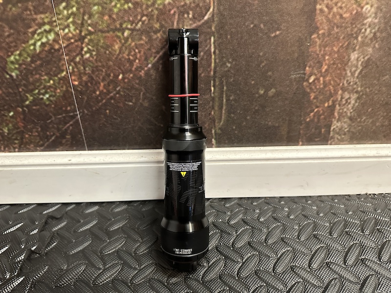 2022 RockShox Super Deluxe Select R NEW For Sale