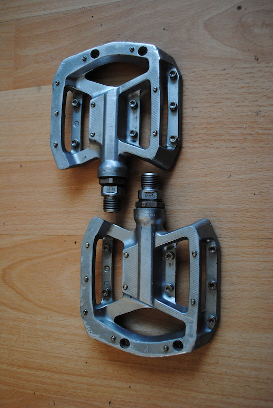 shimano gr500 flat mtb pedals large