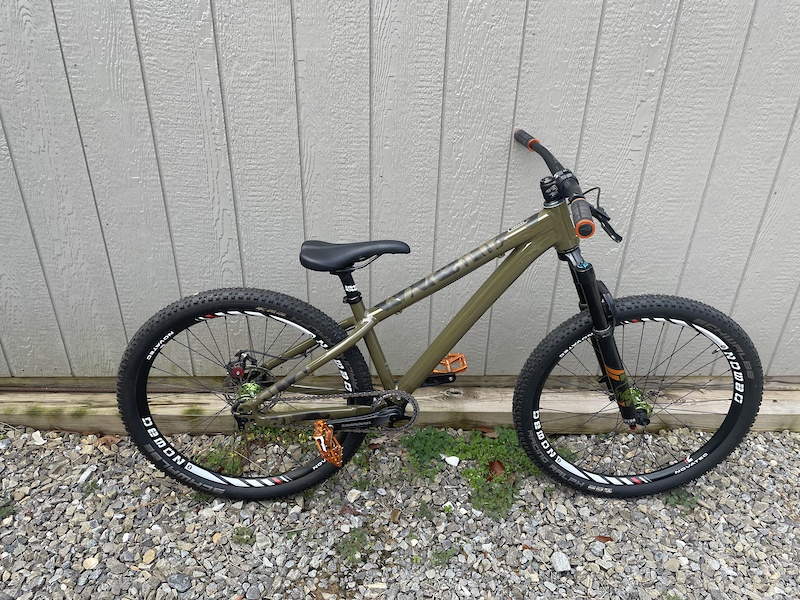 2022 Santa Cruz Jackal Custom For Sale