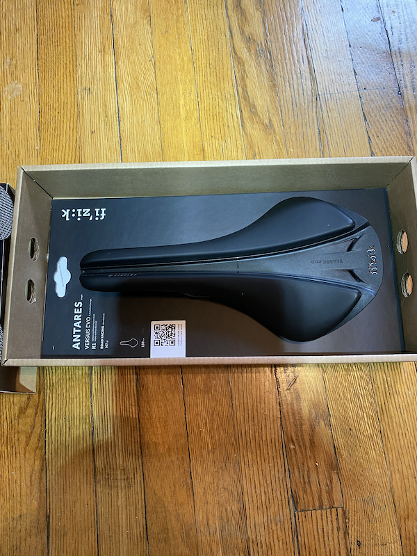 Fizik 70A5SOSA03A02 Antares R1 Versus EVO Performance