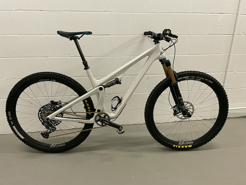 2021 Yeti SB115 Turq T2 W X01 Size Large For Sale