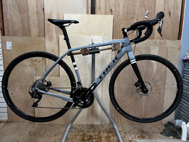 54cm gravel bike