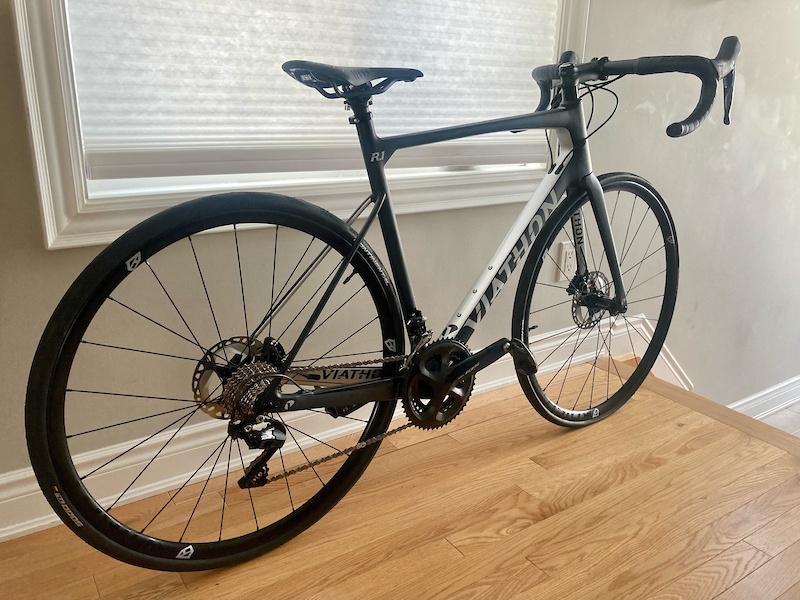 2020 Viathon R1 Carbon Road Bike For Sale