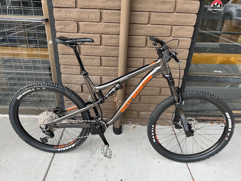 rocky mountain thunderbolt alloy 10 2021