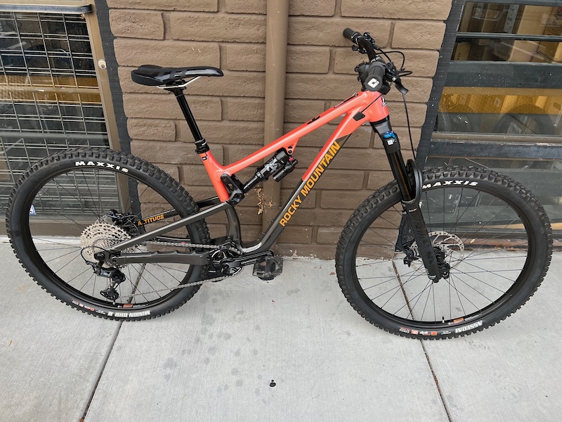 2022 RockyMountain Altitude Alloy 50 For Sale