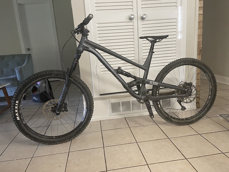 commencal clash xl