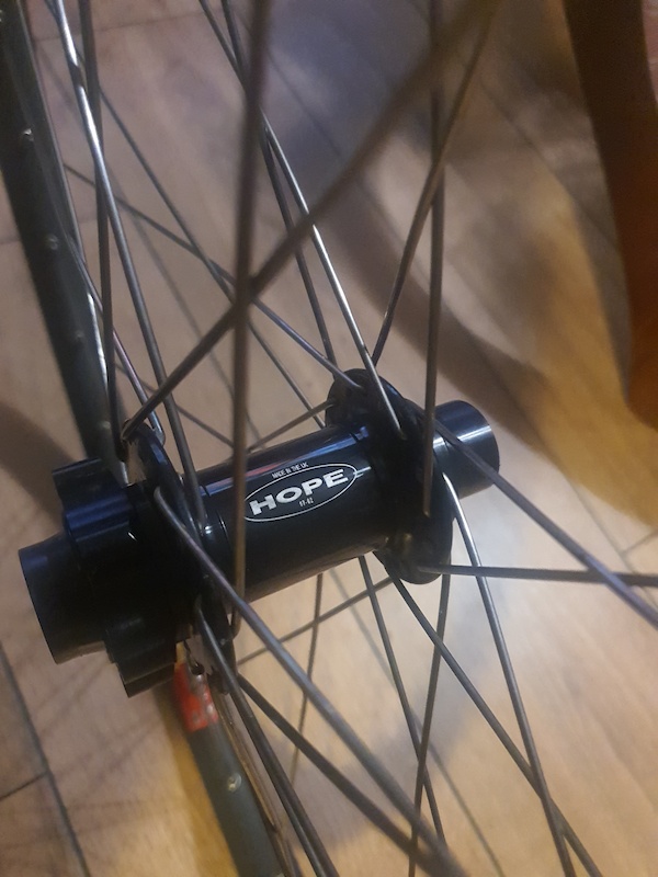 Roue Avant 26 Pouces MAVIC D521 CERAMIC / Moyeu XTR M950 – Occasion