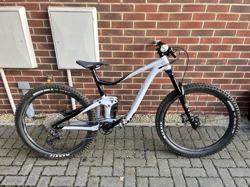 giant trance x3 mountain bike