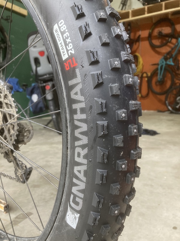 bontrager 26 tyres