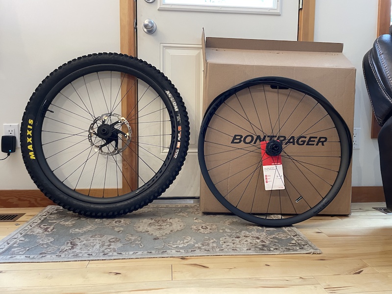 bontrager line elite 30 tlr boost 29