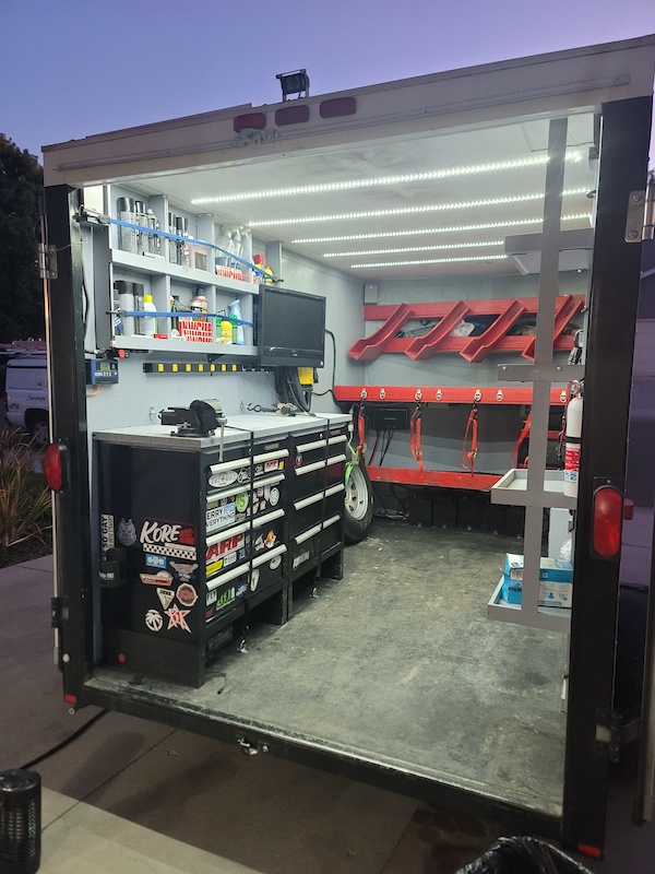 2014 Enclosed Mountain Bike Trailer For Sale