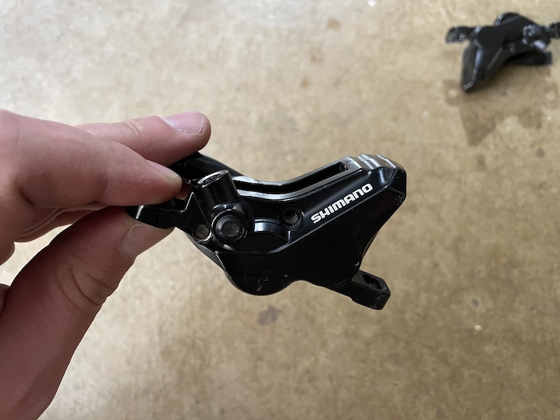 shimano 4 piston caliper