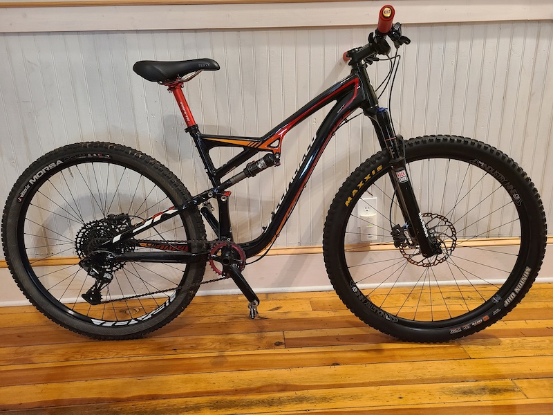 2015 specialized camber comp 29 blue book