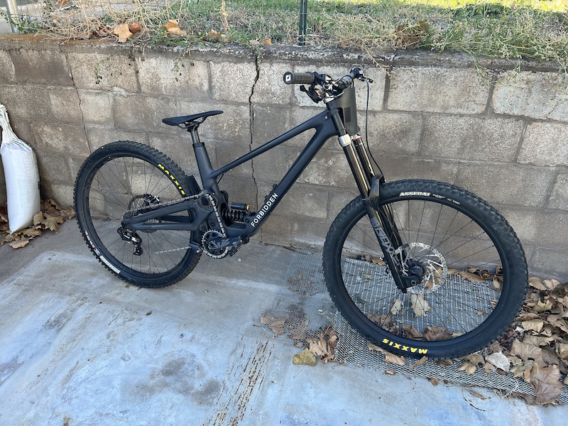 2022 Forbidden Dreadnaught Dh Build That You Can Customize! For Sale