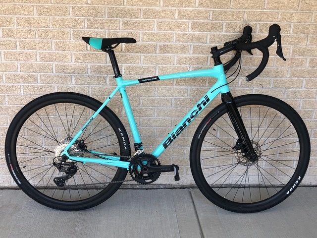 Bianchi impulso allroad grx best sale 600 disc gravel bike 2020