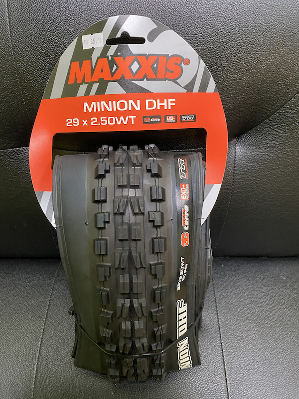 maxxis minion dhf 29 2.4