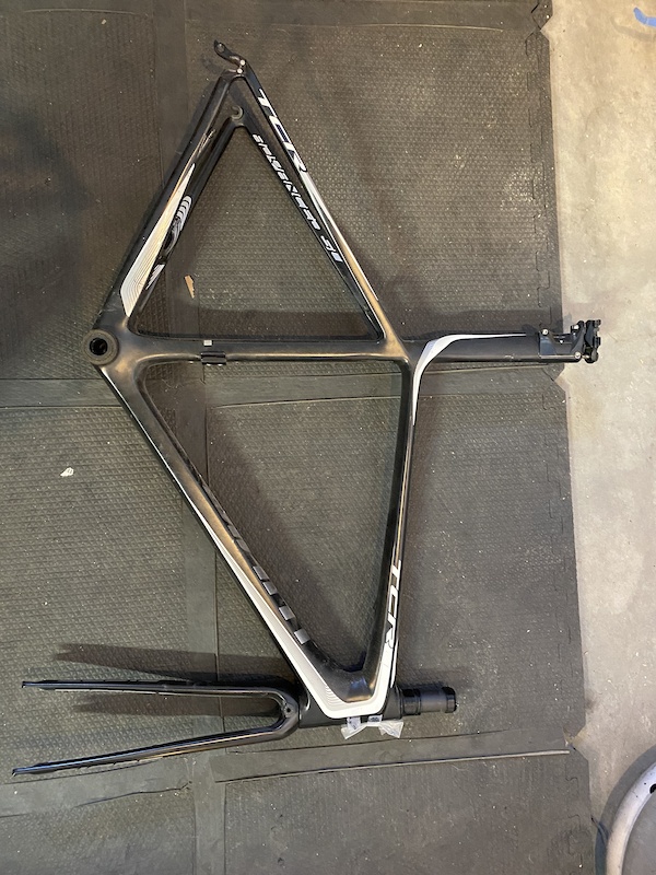 2016 Giant TCR SL Road Bike Frame For Sale