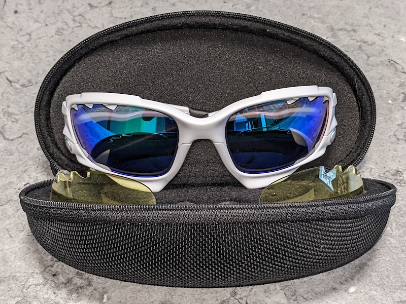 Oakley Jawbone sunglasses - white frame For
