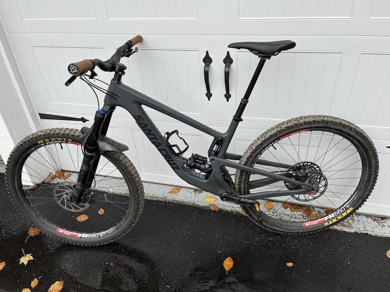 2020 Santa Cruz Megatower C with custom wheels size Large For Sale