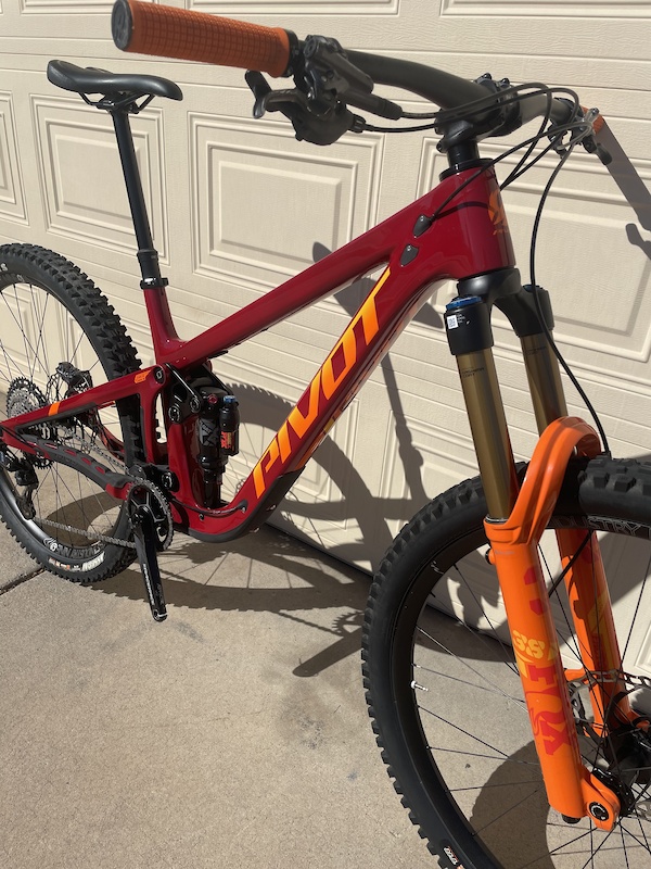 2022 Pivot Firebird For Sale