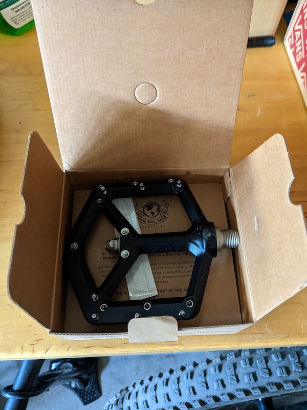 Spank Spike Reboot - MTB Plattformpedal - Grün