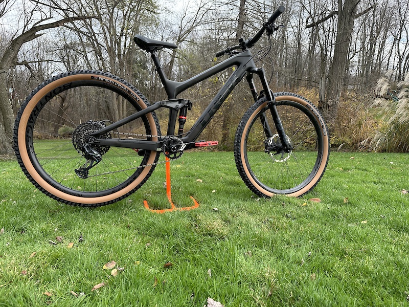 2020 trek slash