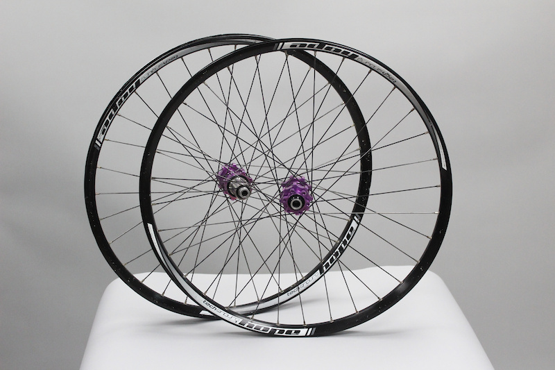 hope tech enduro wheelset