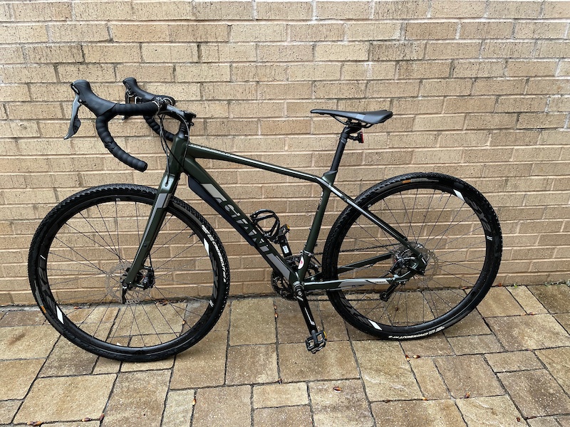 giant gravel bike 2019