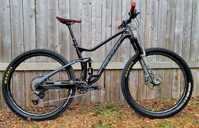 2020 Devinci Django Carbon (complete custom) For Sale