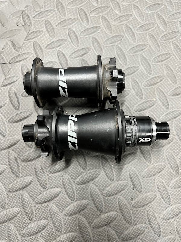 Zipp ZM1 hubs 32H For Sale