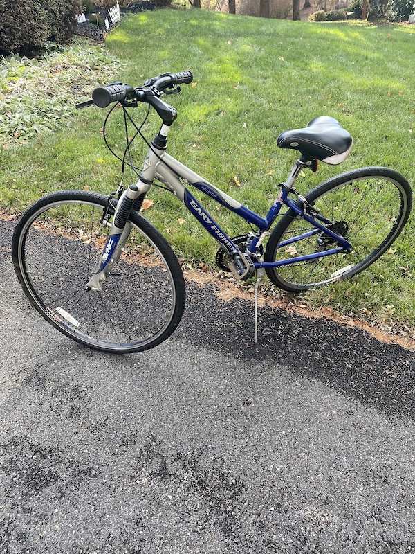 gary fisher tiburon bike