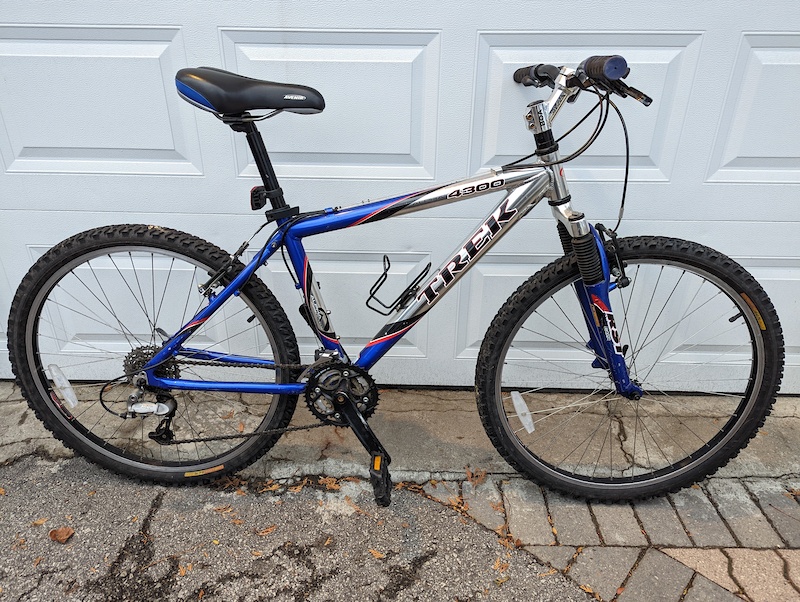 Trek 4300 Mountain Bike For Sale