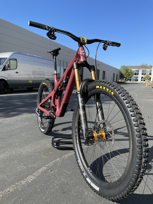 2021 Yeti SB 140 Large For Sale