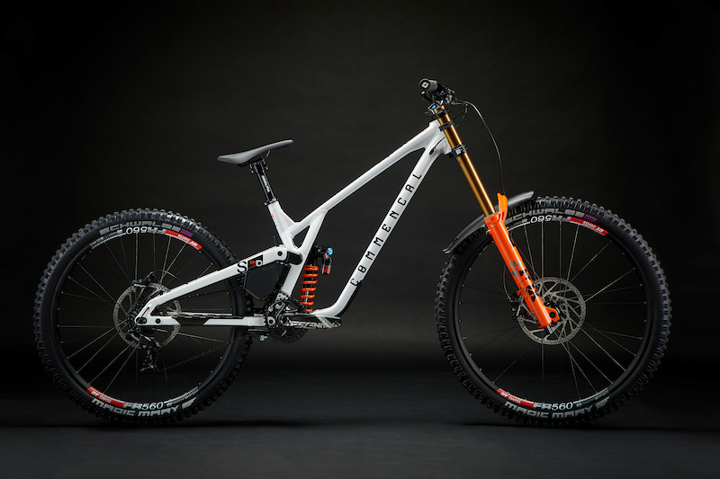 First Look: Commencal Release The Race Proven Supreme DH V5 - Pinkbike