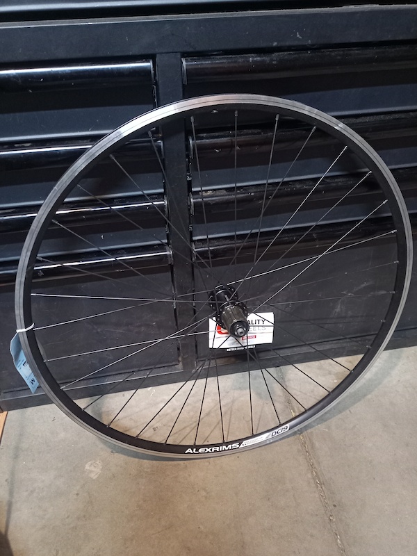 Used Deep Wheel Rim Brake Double Wall Rear Wheel, Rim Brake, HG 10, Clincher For Sale