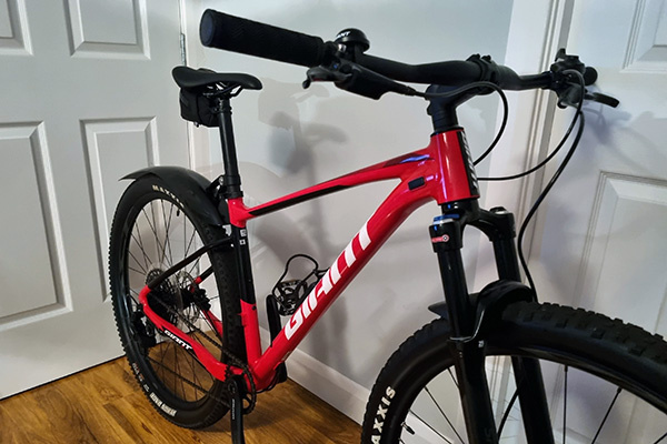 Bicicleta giant fathom online 2