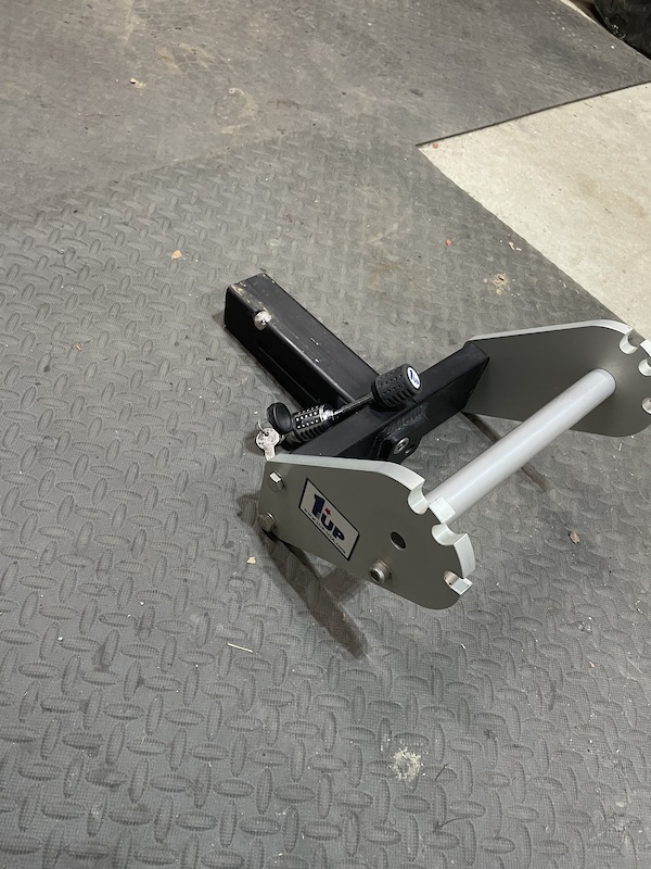 Lock Recievers On Frame 2021 1UP 2” Receiver frame W/ side plates and lock For Sale