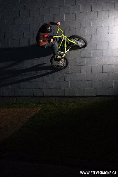 Found some plywood behind CT so we set them up on the bank and had a sweet wallride sesh