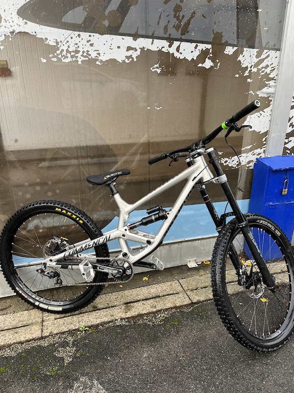 commencal furious 2019