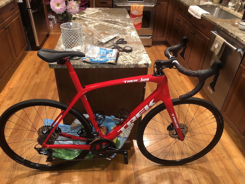 Trek domane sl6 online viper red