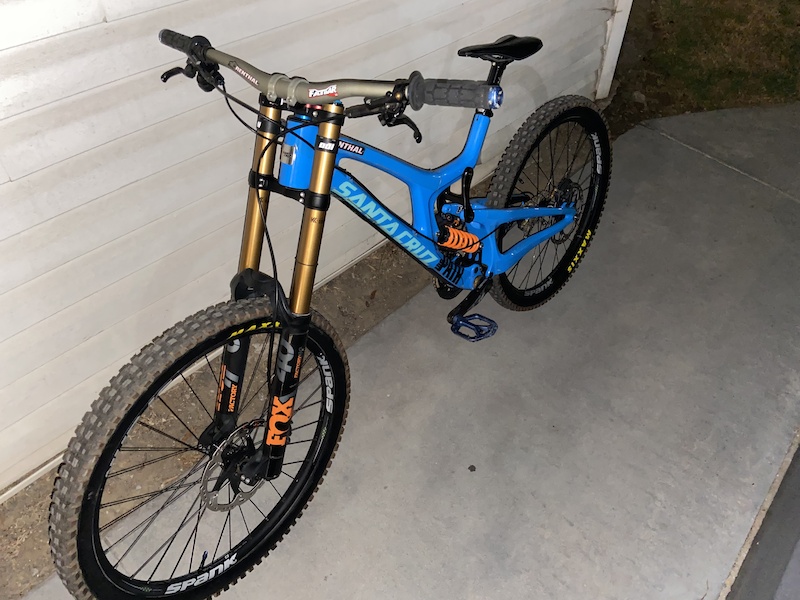 2017 santa cruz v10 downhill For Sale