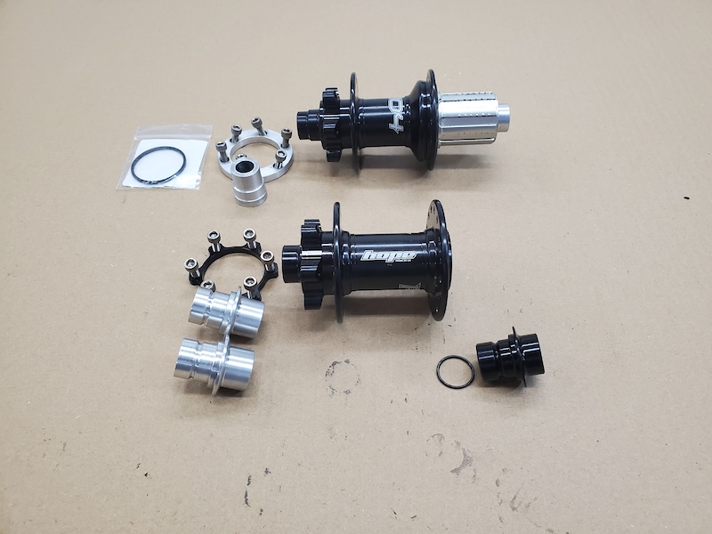 2022 Hope Pro 4 hubs with adapters For Sale