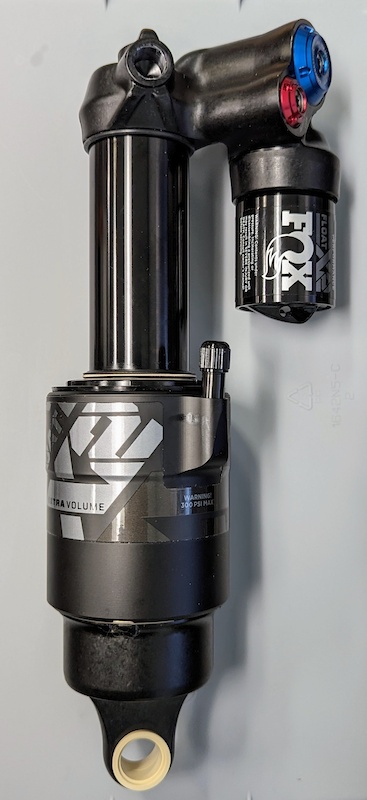 fox float x2 205 x 60 trunnion